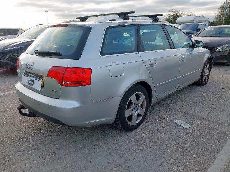 2005 AUDI A4 2.0 SE 5DR