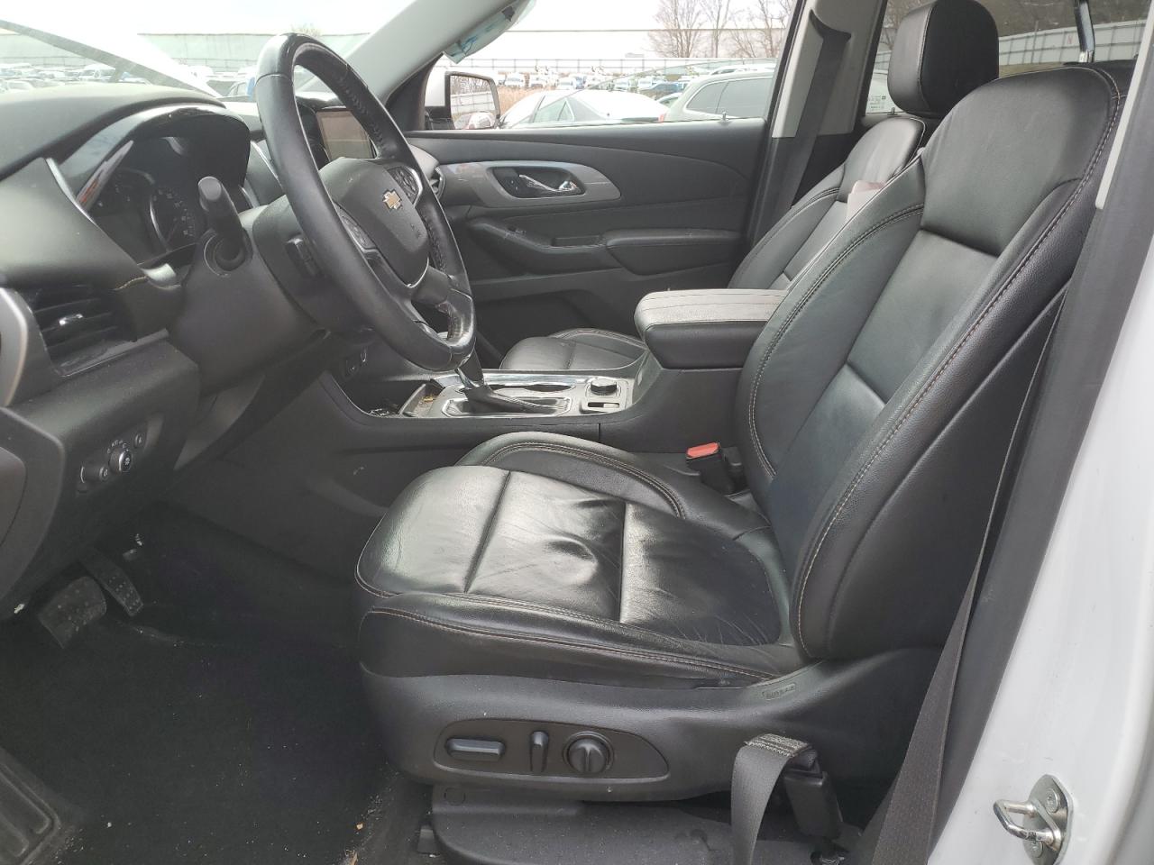 2018 Chevrolet Traverse Lt VIN: 1GNEVHKW6JJ216008 Lot: 92823305