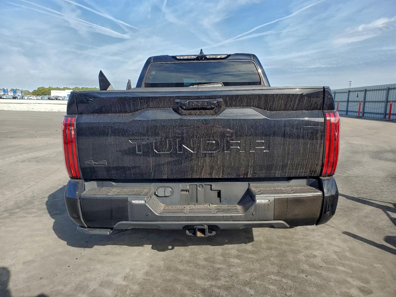 2023 Toyota Tundra Crewmax Platinum VIN: 5TFNA5DB8PX083609 Lot: 94450695