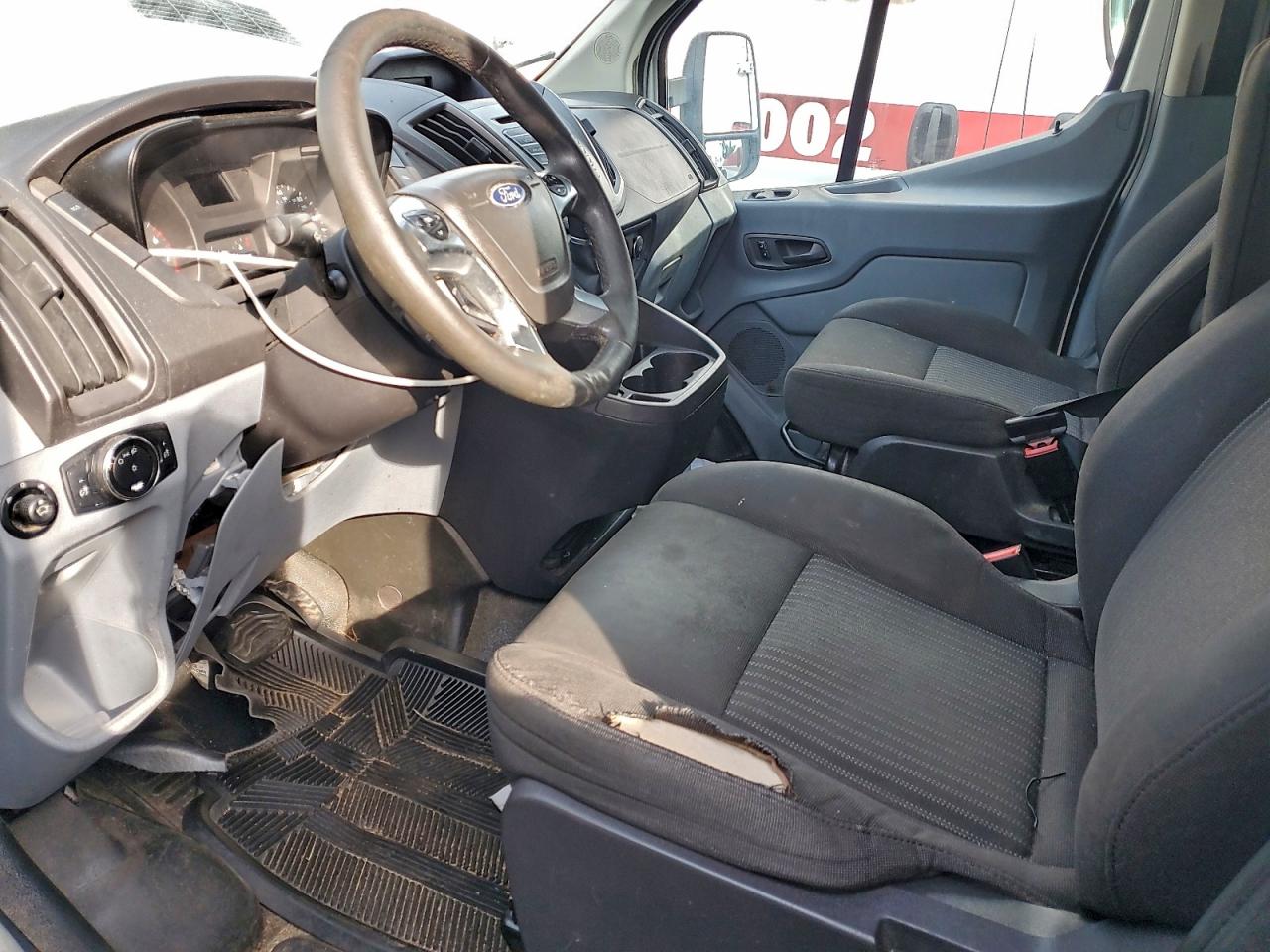 2015 Ford Transit T-250 VIN: 1FTNR1CG9FKA61595 Lot: 93474055