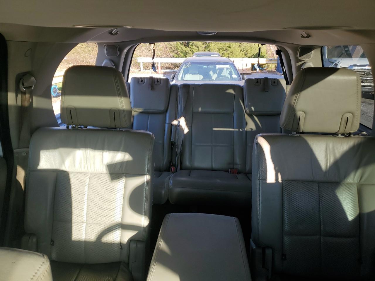 2012 Lincoln Navigator VIN: 5LMJJ2J52CEL08133 Lot: 92127285