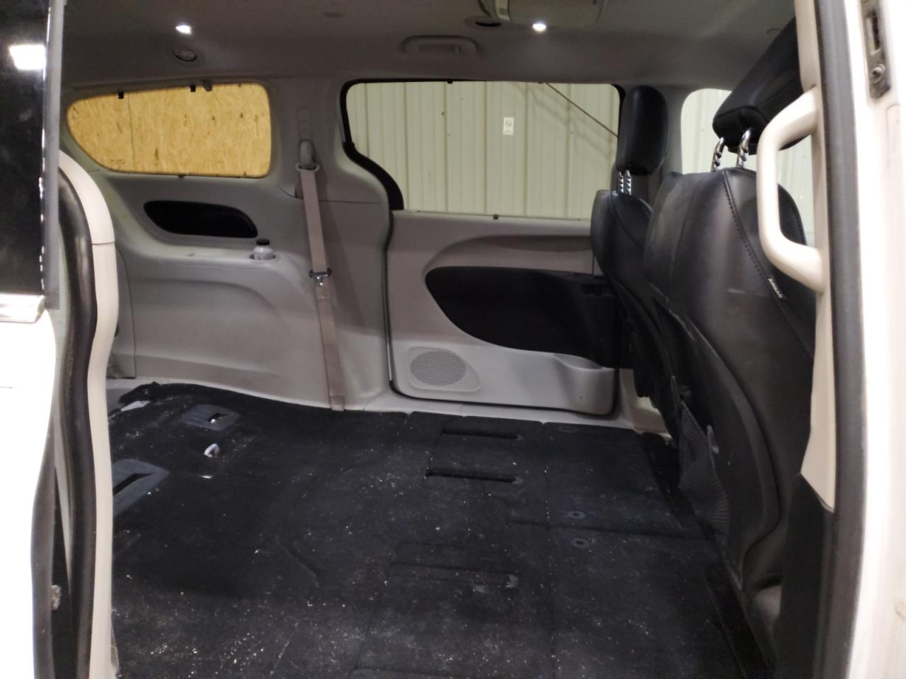 2017 Chrysler Pacifica Touring L VIN: 2C4RC1BG8HR752285 Lot: 92273785