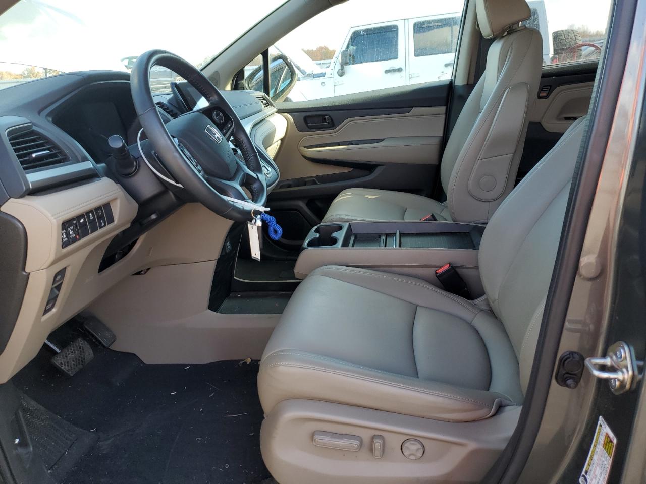 2019 Honda Odyssey Exl VIN: 5FNRL6H74KB006813 Lot: 90835275