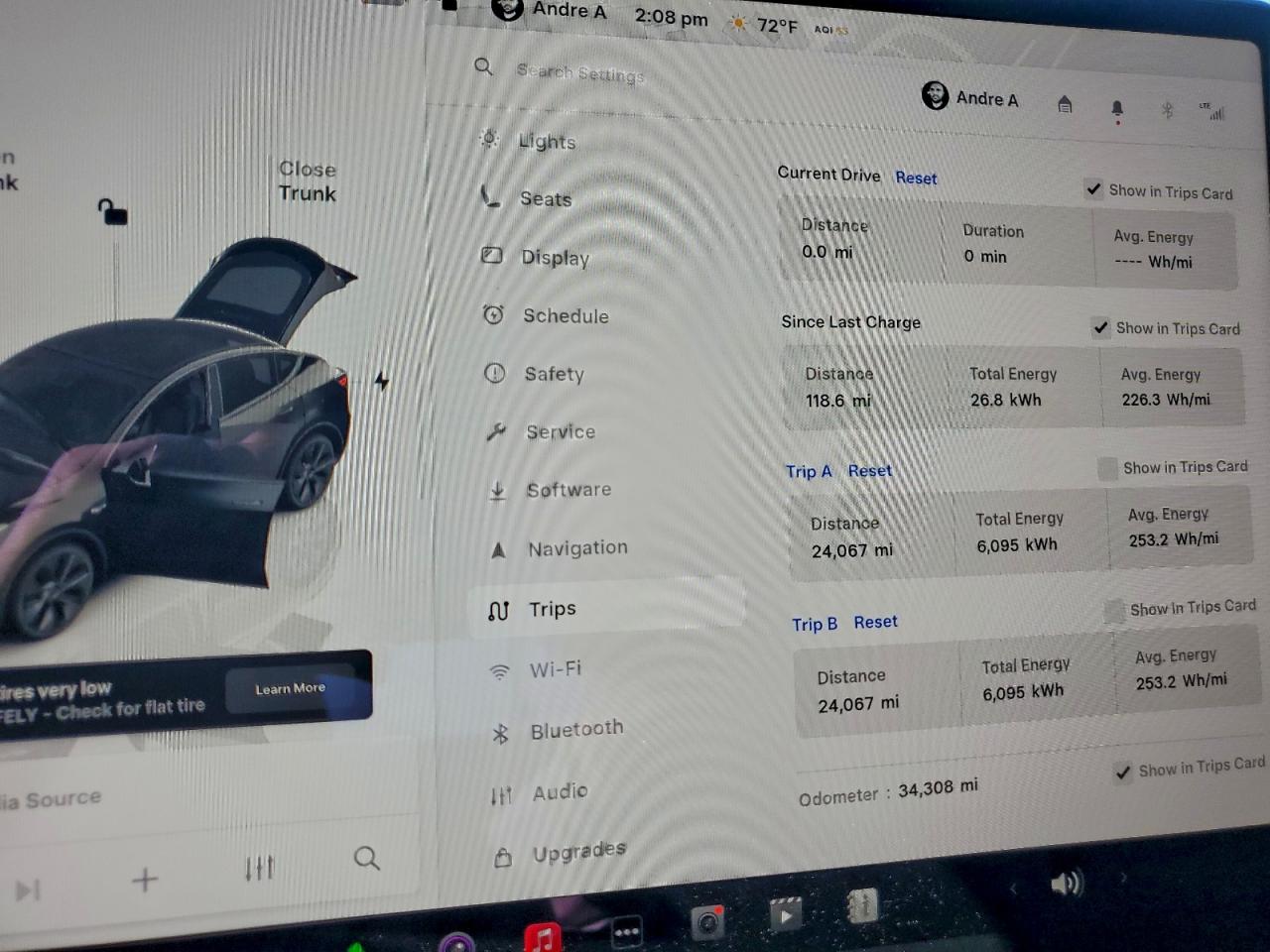 2025 Tesla Model Y VIN: 7SAYGDED4SF317448 Lot: 94309405