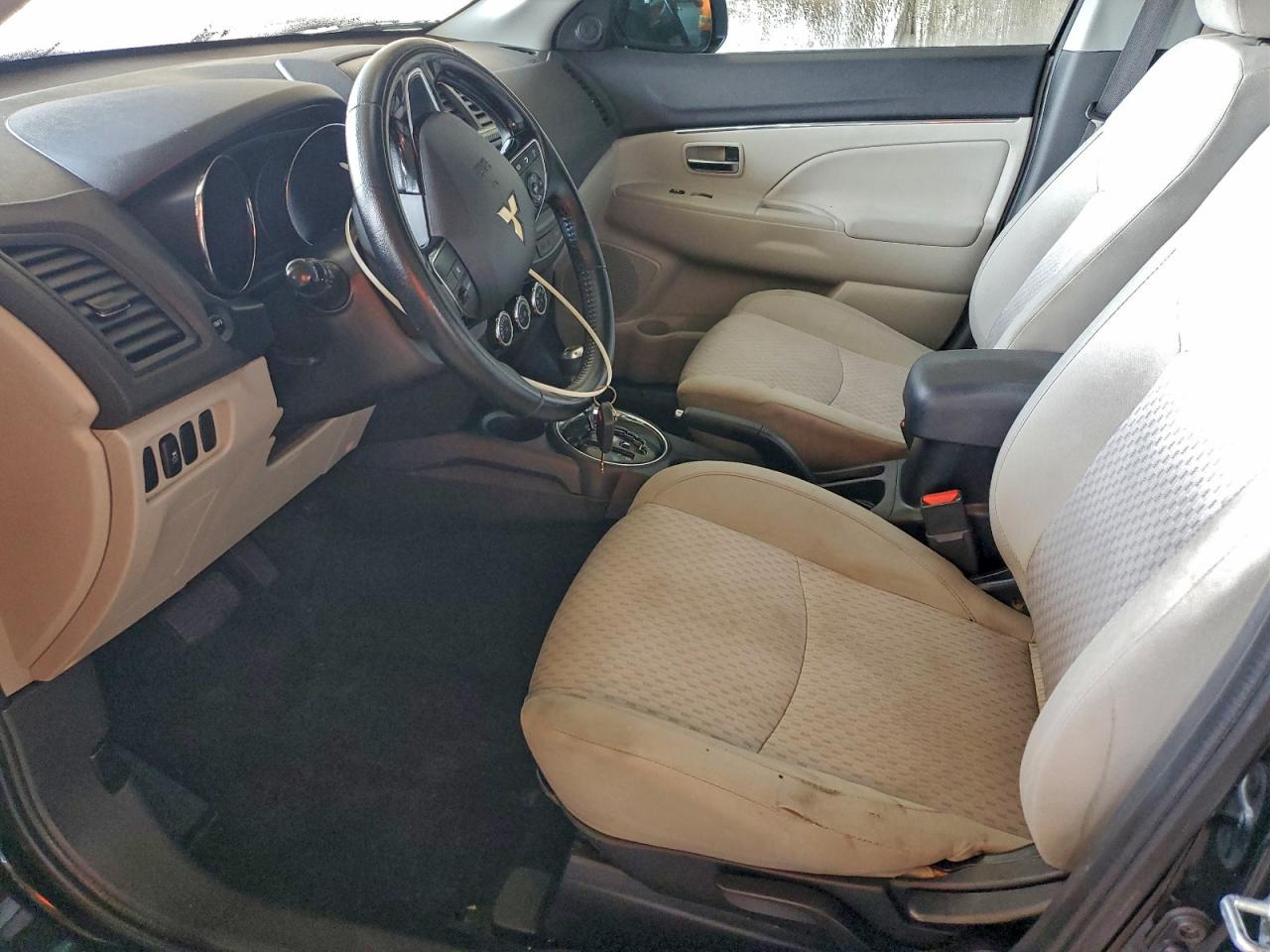 2017 Mitsubishi Outlander Sport Es VIN: JA4AP3AU2HZ012865 Lot: 94129765