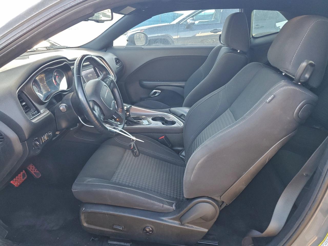 2019 Dodge Challenger Sxt VIN: 2C3CDZGG8KH526100 Lot: 93972265