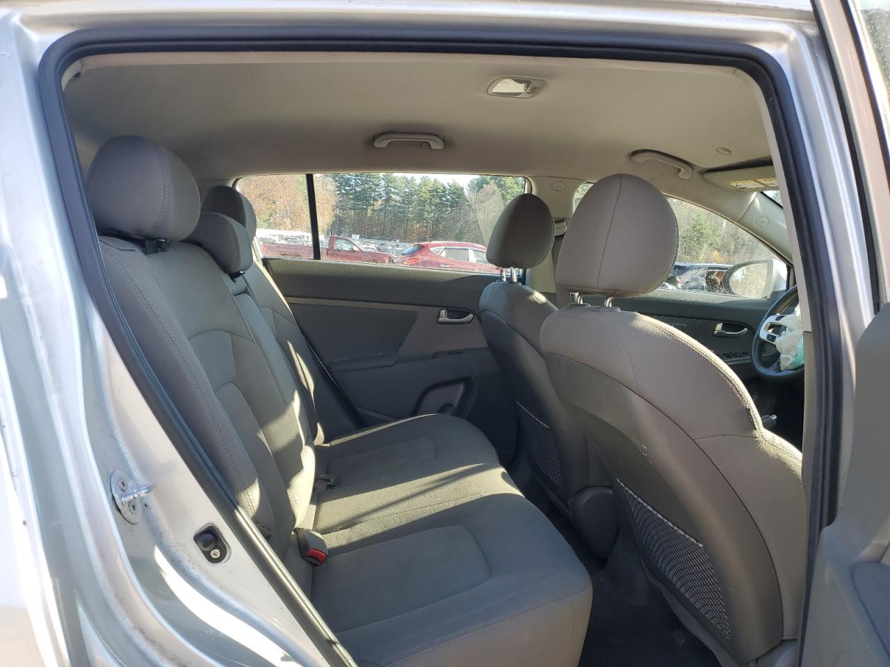 2011 Kia Sportage Lx VIN: KNDPB3A21B7014817 Lot: 92980175