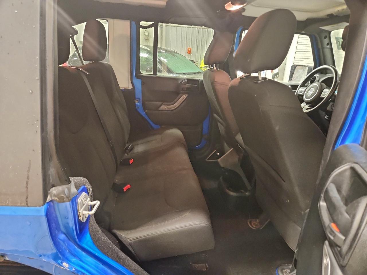 2016 Jeep Wrangler Unlimited Sport VIN: 1C4BJWDG2GL286457 Lot: 94462555