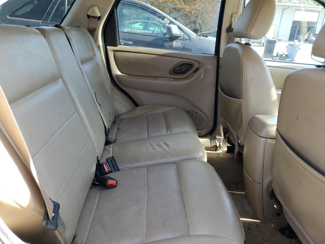 2005 Ford Escape Limited VIN: 1FMYU04115KD99468 Lot: 91650615