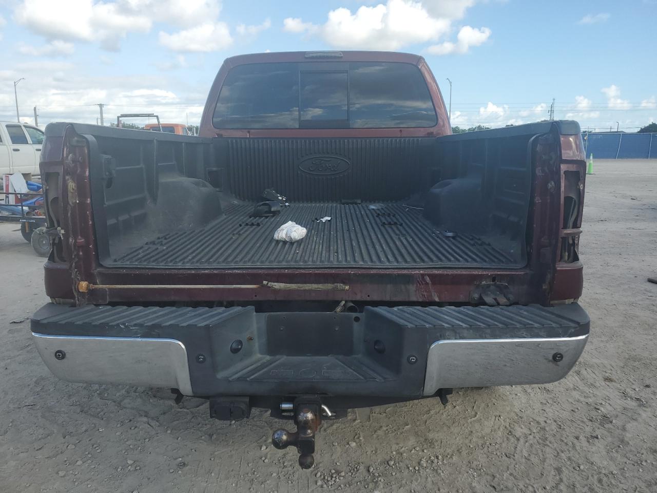 2011 Ford F250 Super Duty VIN: 1FT7W2BT5BEB92974 Lot: 93297045