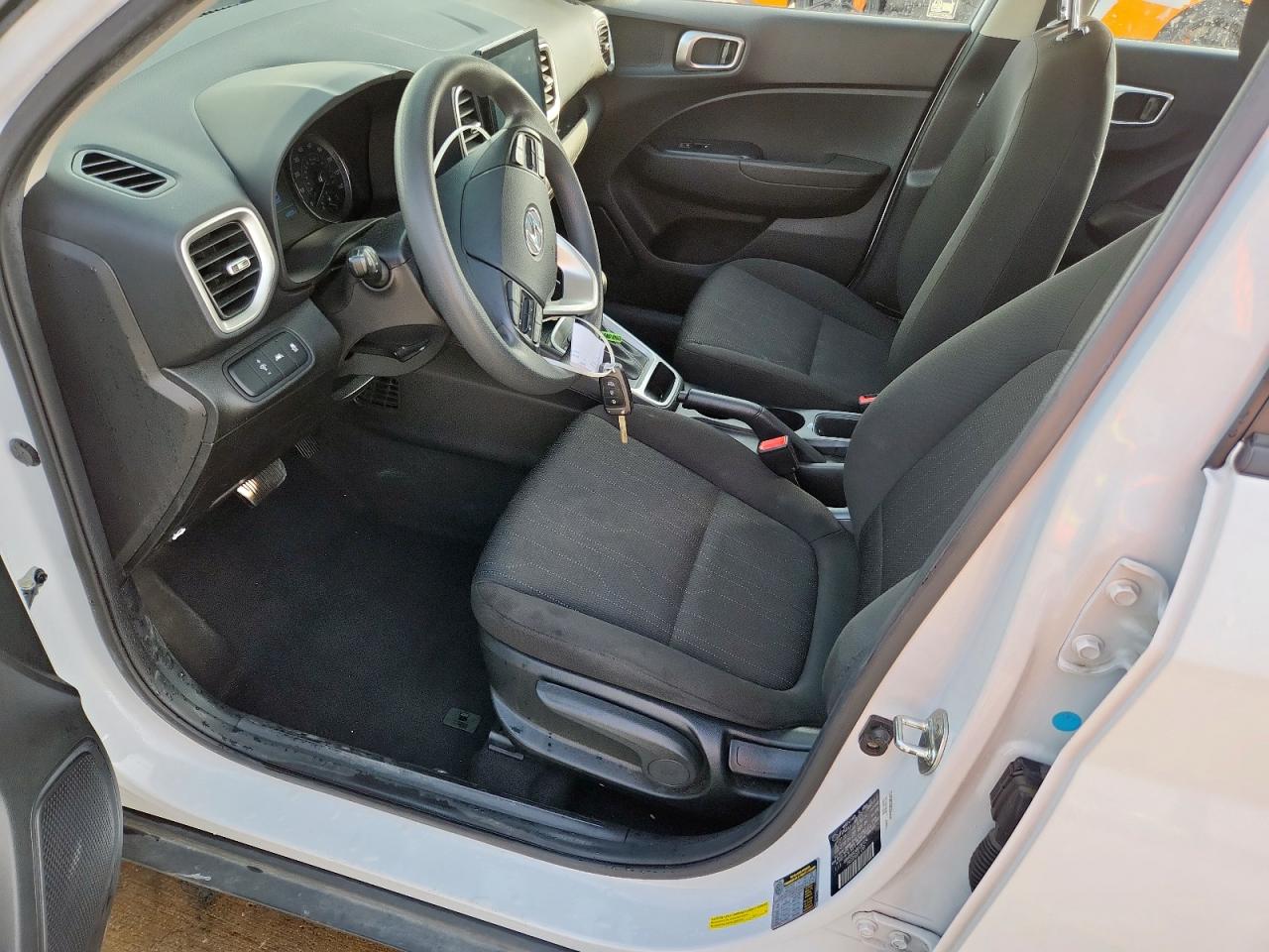 2021 Hyundai Venue Se VIN: KMHRB8A34MU082334 Lot: 93273015