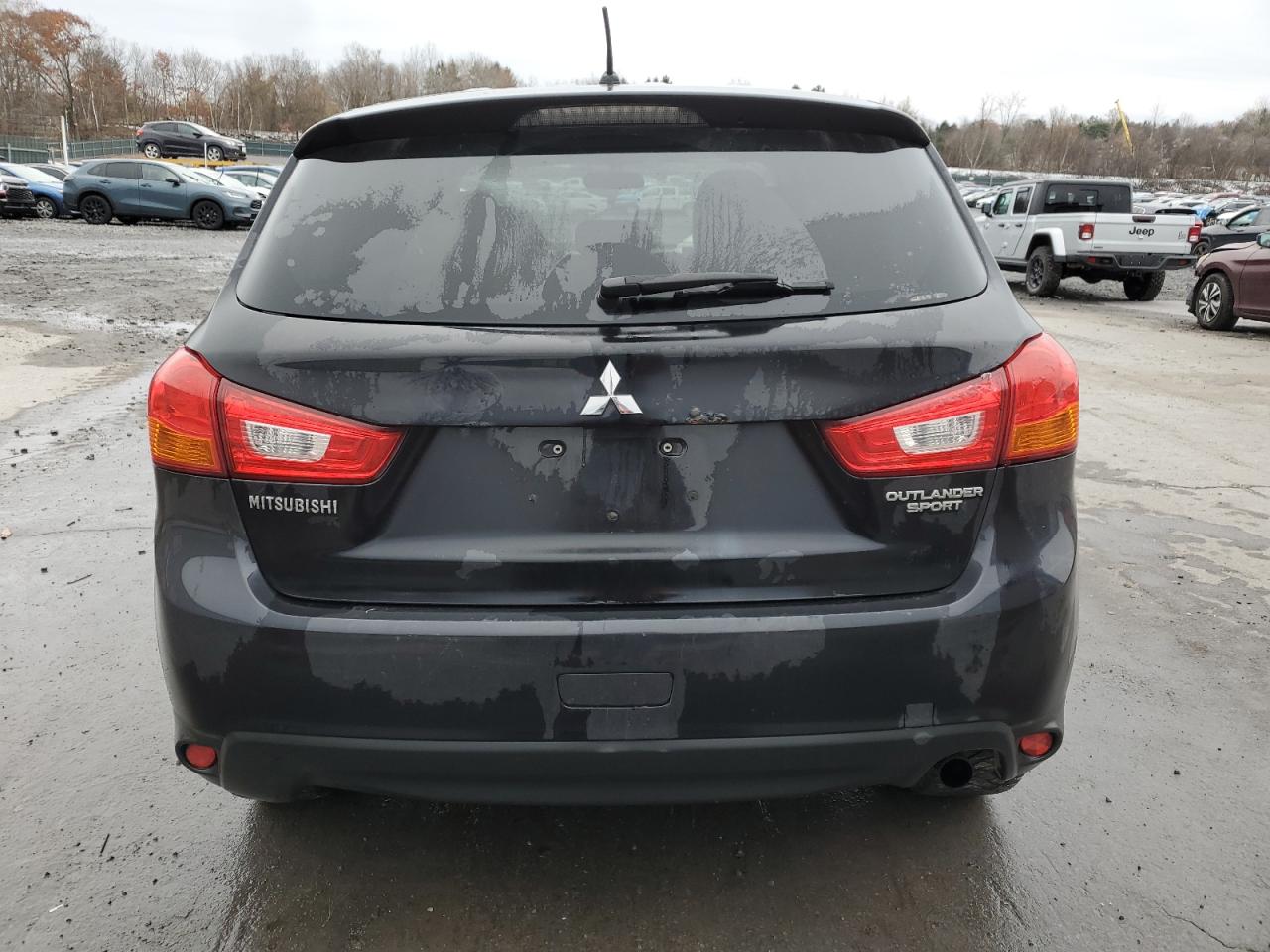2015 Mitsubishi Outlander Sport Es VIN: 4A4AR3AU4FE030023 Lot: 92482875