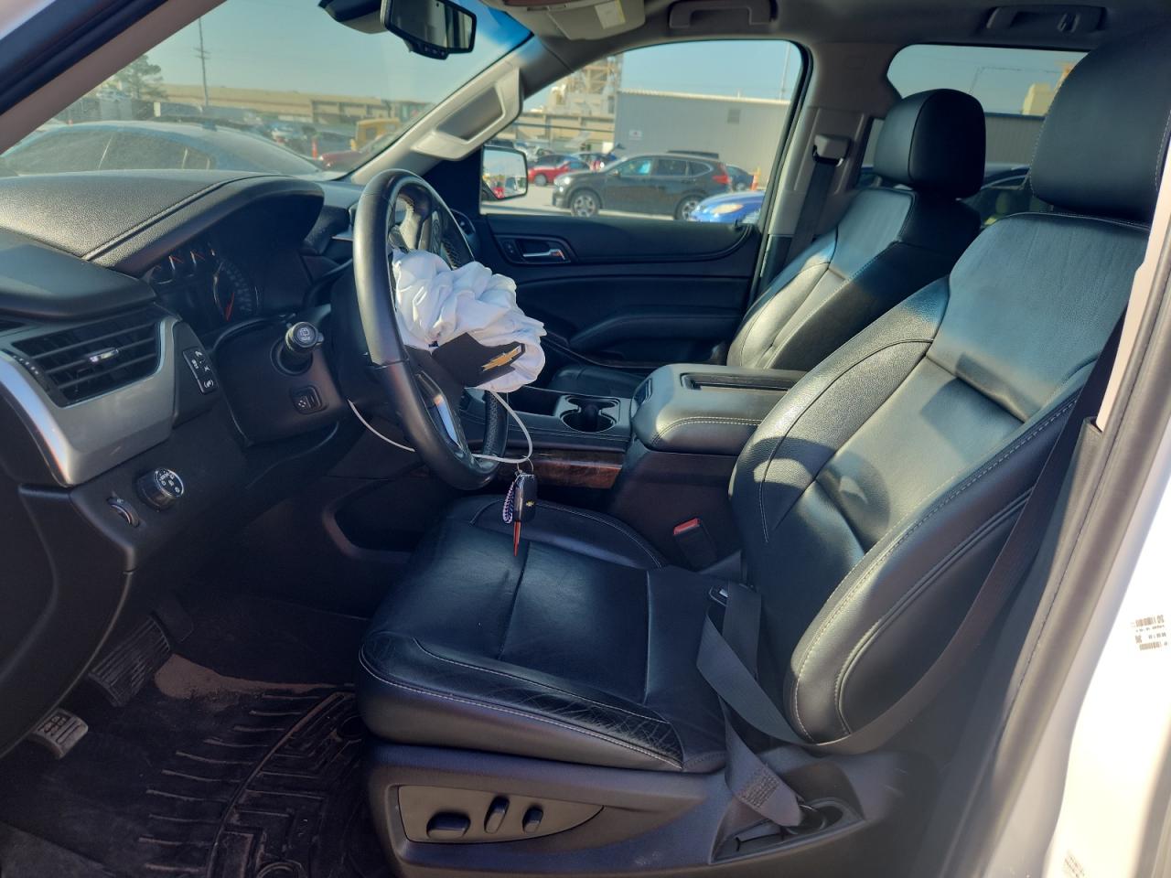 2018 Chevrolet Tahoe C1500 Lt VIN: 1GNSCBKCXJR395537 Lot: 92710535