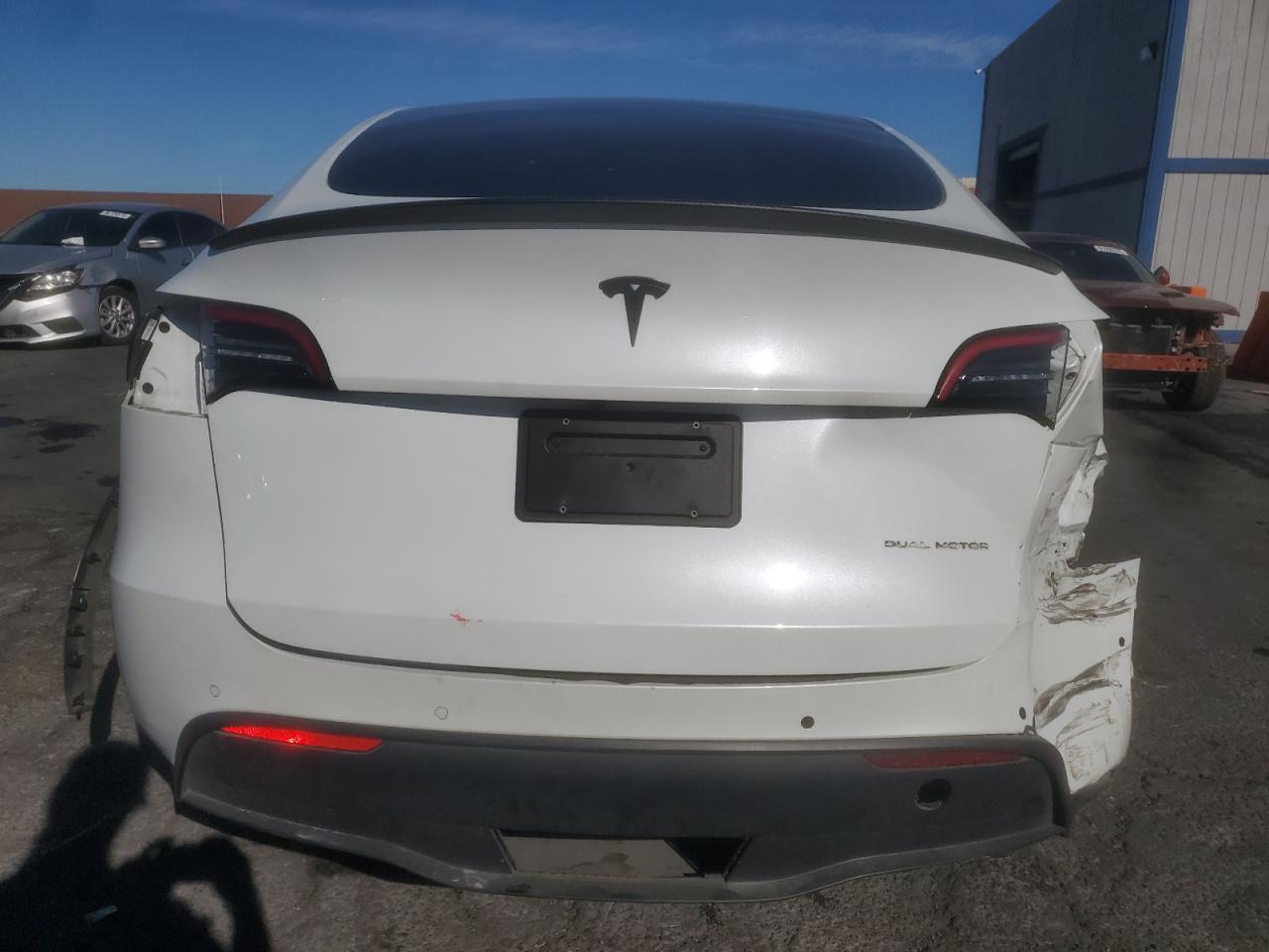 2022 Tesla Model Y VIN: 7SAYGDEE2NA013951 Lot: 91134385