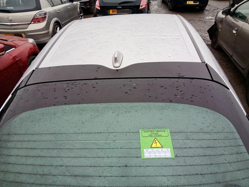 2020 TOYOTA PRIUS HYBRID 