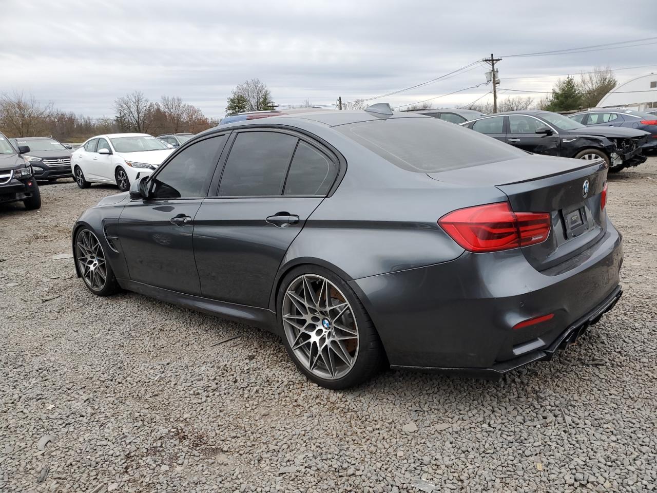 Фото: WBS8M9C55H5G84671