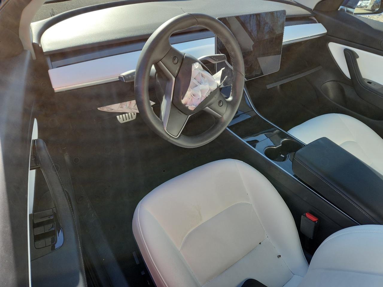 2020 Tesla Model 3 VIN: 5YJ3E1EC3LF624615 Lot: 92585655