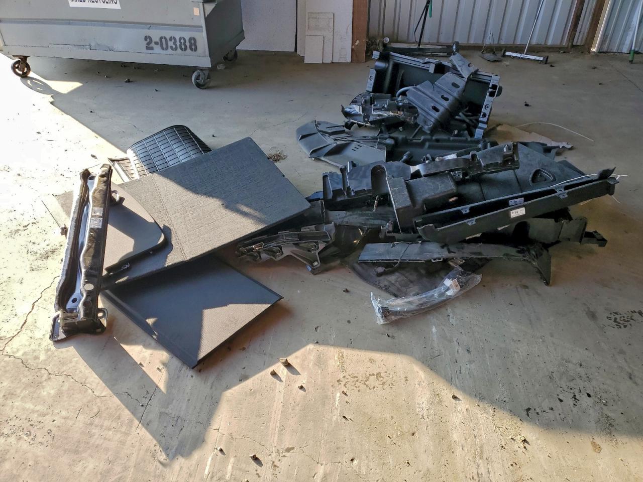 2024 BMW Ix xDrive50 VIN: WB523CF02RCR19806 Lot: 94180335