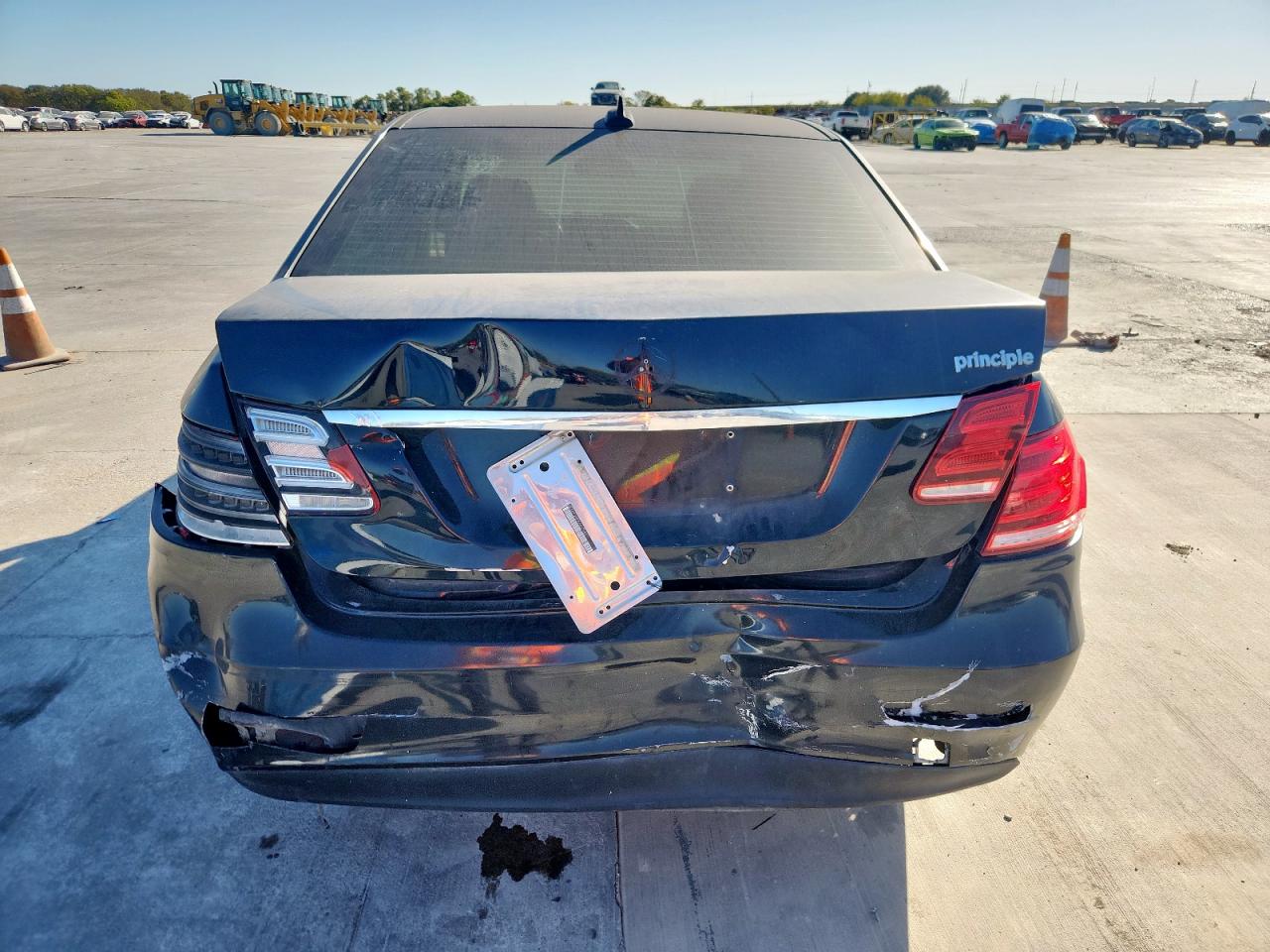 2014 Mercedes-Benz E 350 VIN: WDDHF5KB0EA867340 Lot: 92659065