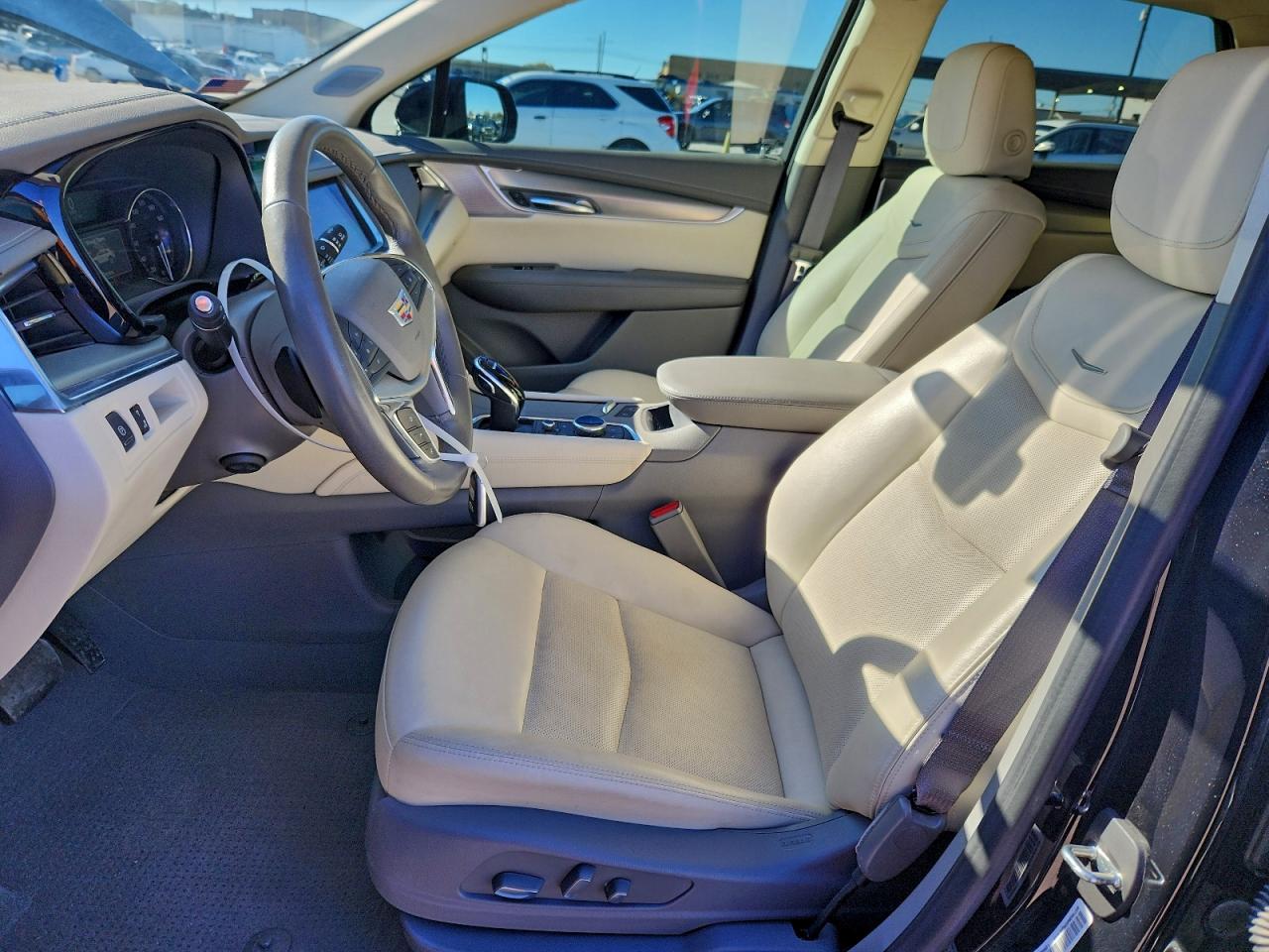 2022 Cadillac Xt5 Premium Luxury VIN: 1GYKNCRS3NZ119450 Lot: 93928515