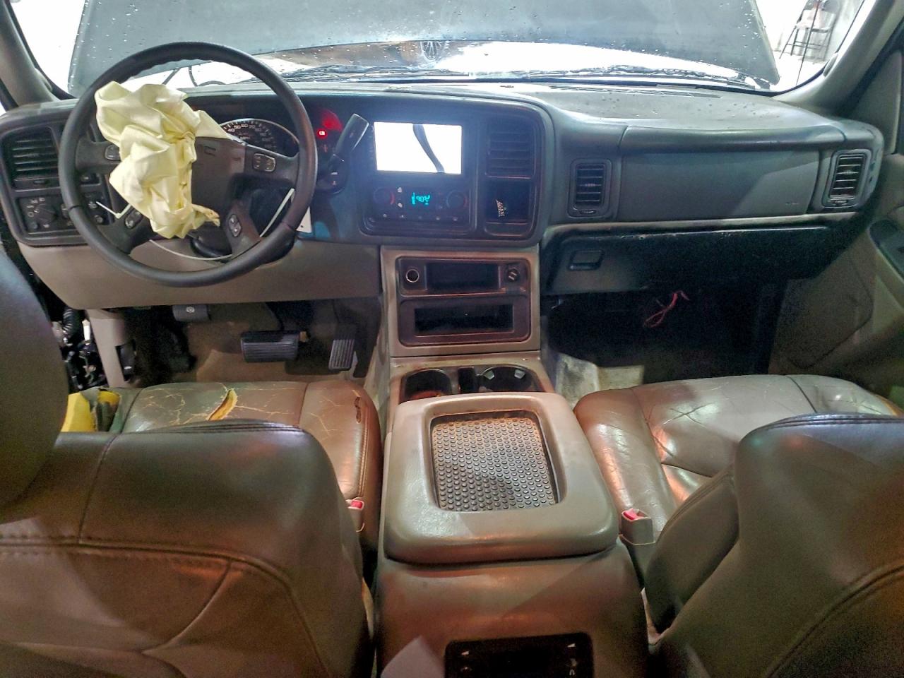 2005 GMC Yukon VIN: 1GKEK13T05J151664 Lot: 93837465