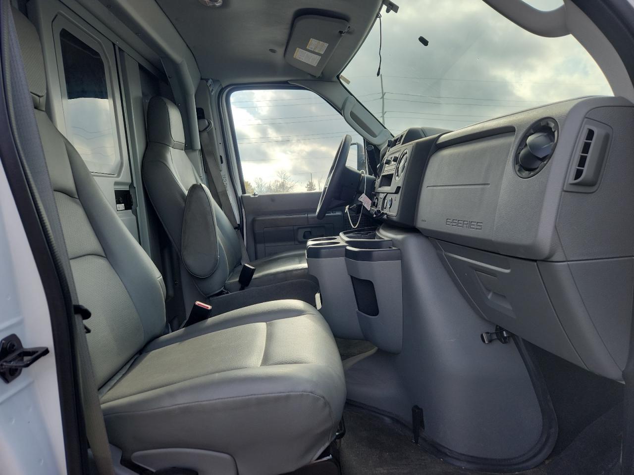 2024 Ford E350 Utility / Service Truck VIN: 1FDWE3FN1RDD31283 Lot: 91707675