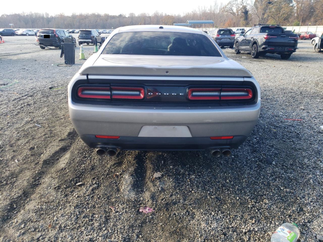 2018 Dodge Challenger Sxt VIN: 2C3CDZAG6JH236347 Lot: 93189575