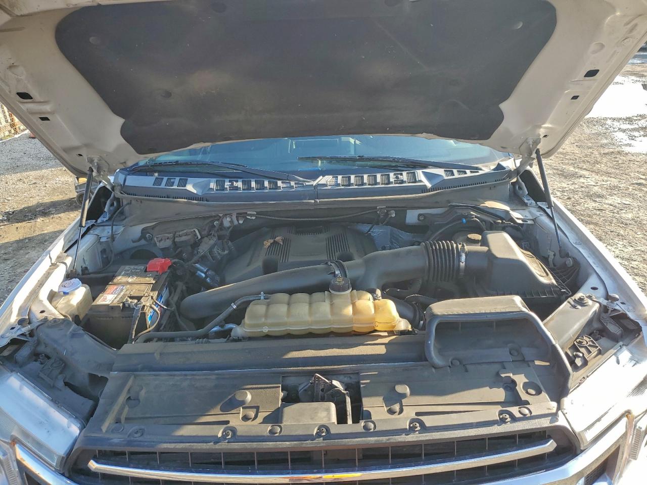 2018 Ford F150 Supercrew VIN: 1FTFW1E44KKD19421 Lot: 94521925