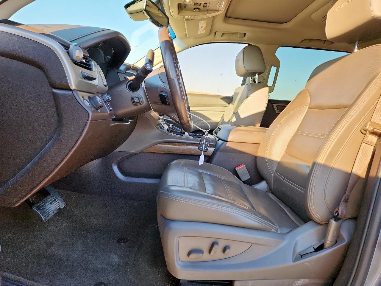 2018 GMC Yukon Xl Denali VIN: 1GKS1HKJ3JR340285 Lot: 91473765