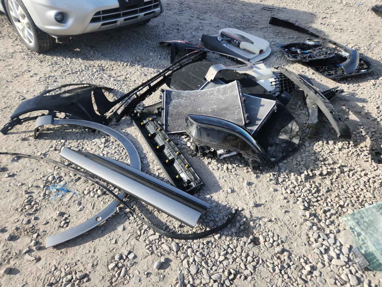 2024 Genesis Gv60 Performance VIN: KMUKEDSB3RU023176 Lot: 91603915