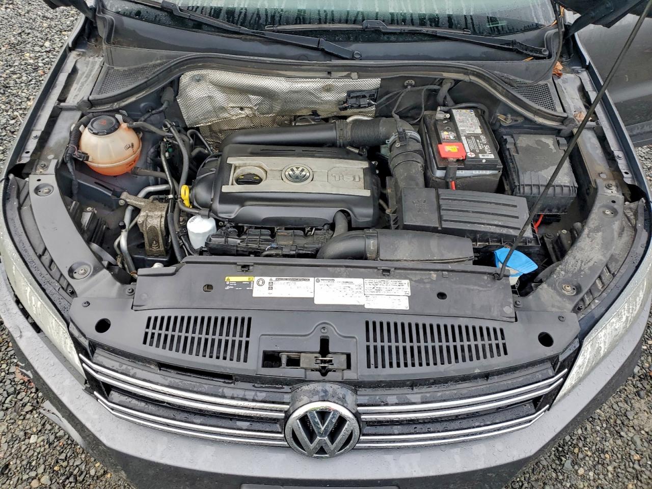 2017 Volkswagen Tiguan S VIN: WVGBV7AX8HK048789 Lot: 94168385