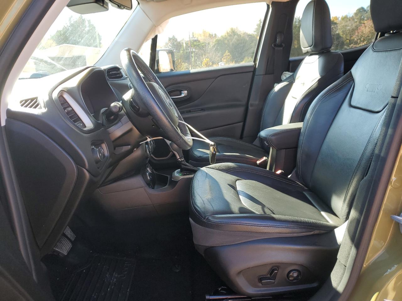 2015 Jeep Renegade Limited VIN: ZACCJBDT0FPB56995 Lot: 92163315