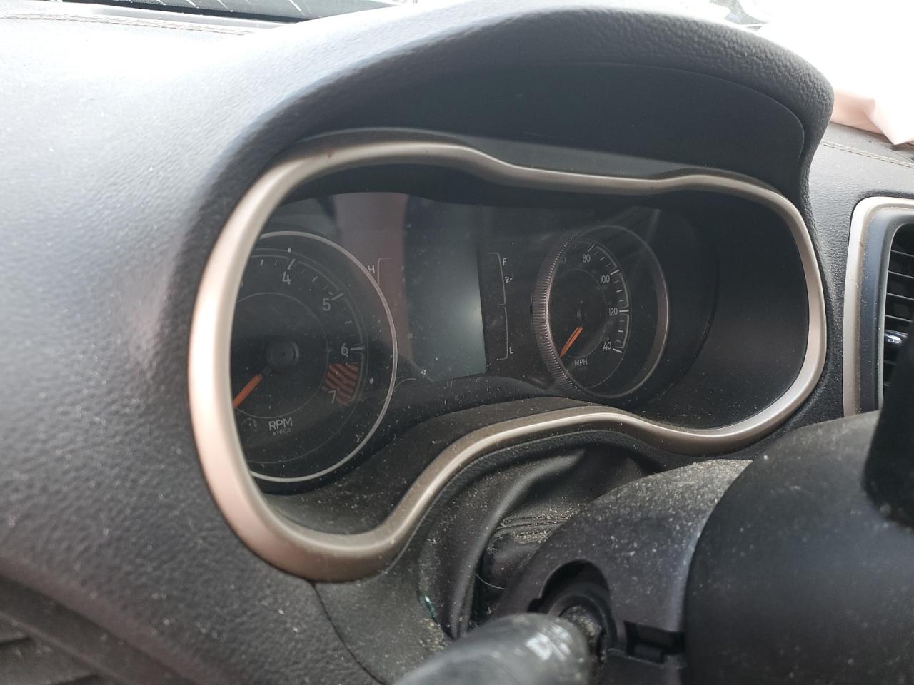 2015 Jeep Cherokee Sport VIN: 1C4PJLAB2FW762099 Lot: 91863455