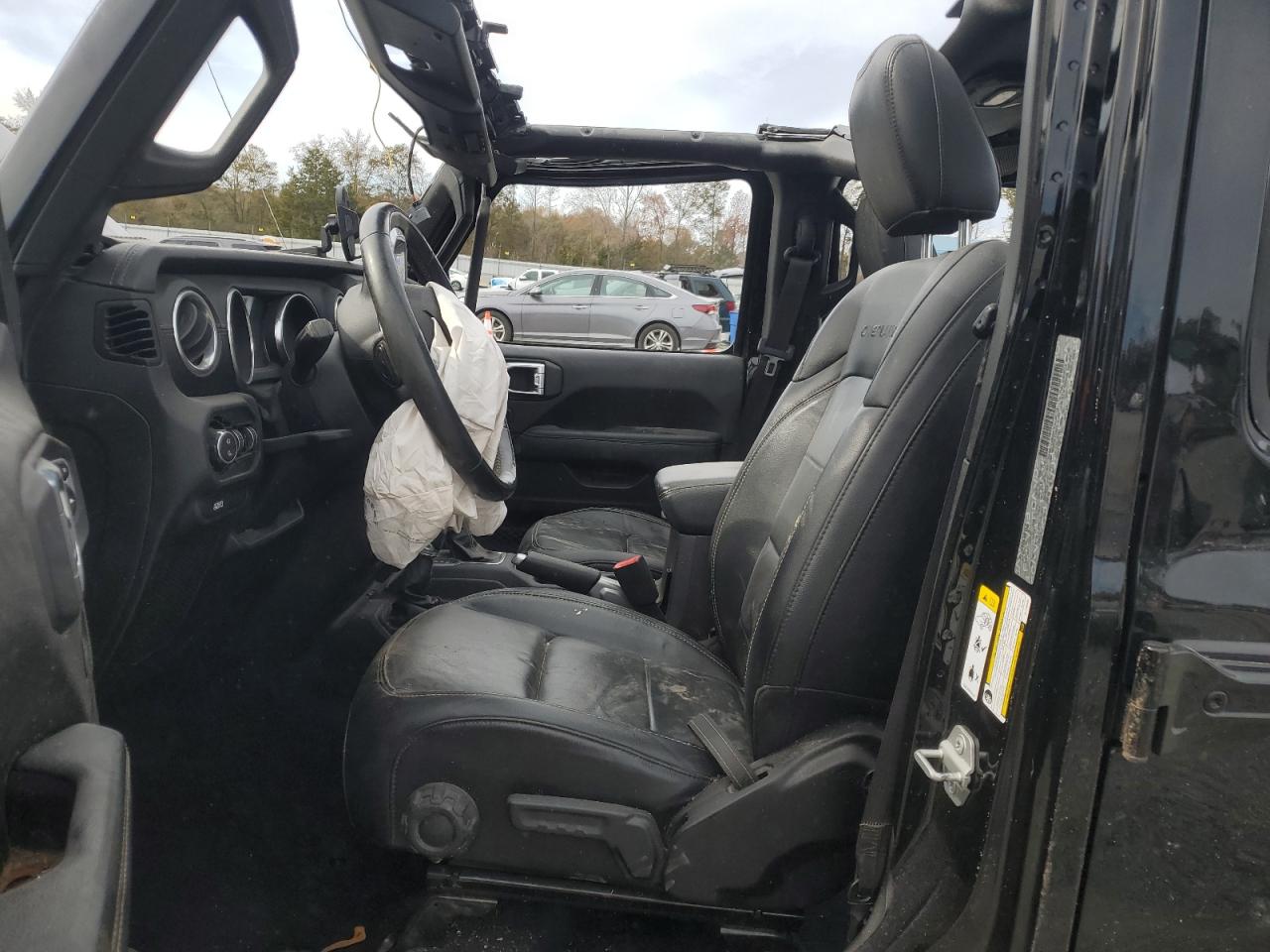 2020 Jeep Gladiator Overland VIN: 1C6HJTFGXLL119805 Lot: 92685805