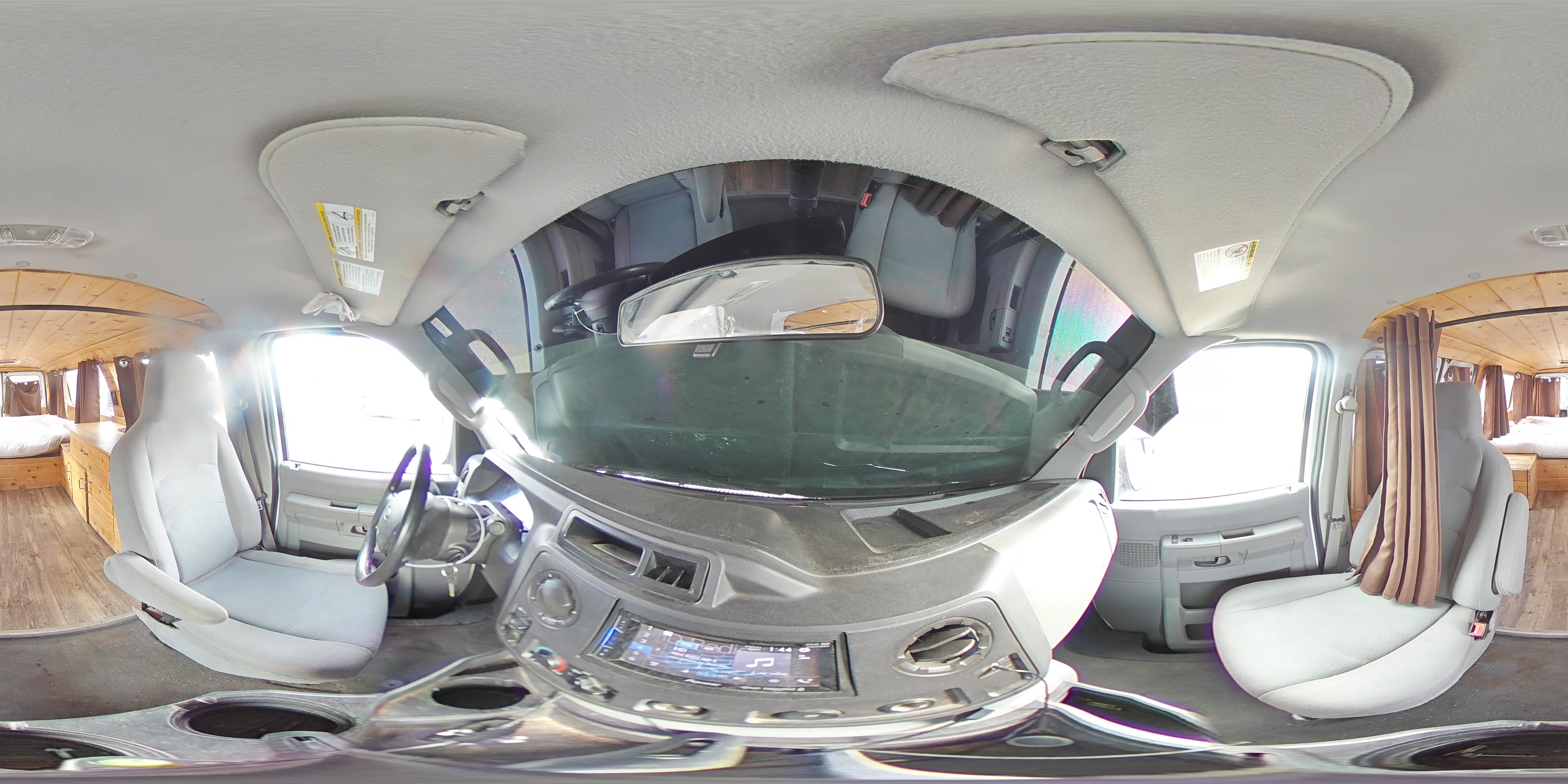 2011 Ford Econoline E350 Super Duty Wagon VIN: 1FBSS3BLXBDA11258 Lot: 92882295