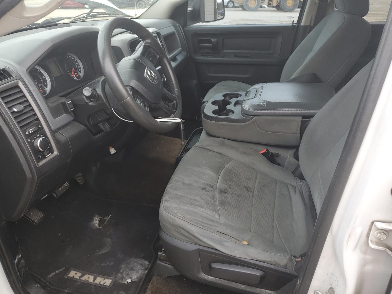 2013 Ram 2500 St VIN: 3C6TR5CT1DG570863 Lot: 93456825