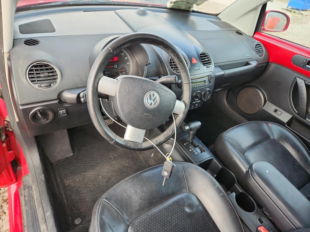 2010 Volkswagen New Beetle VIN: 3VWRW3AL1AM007342 Lot: 92665605