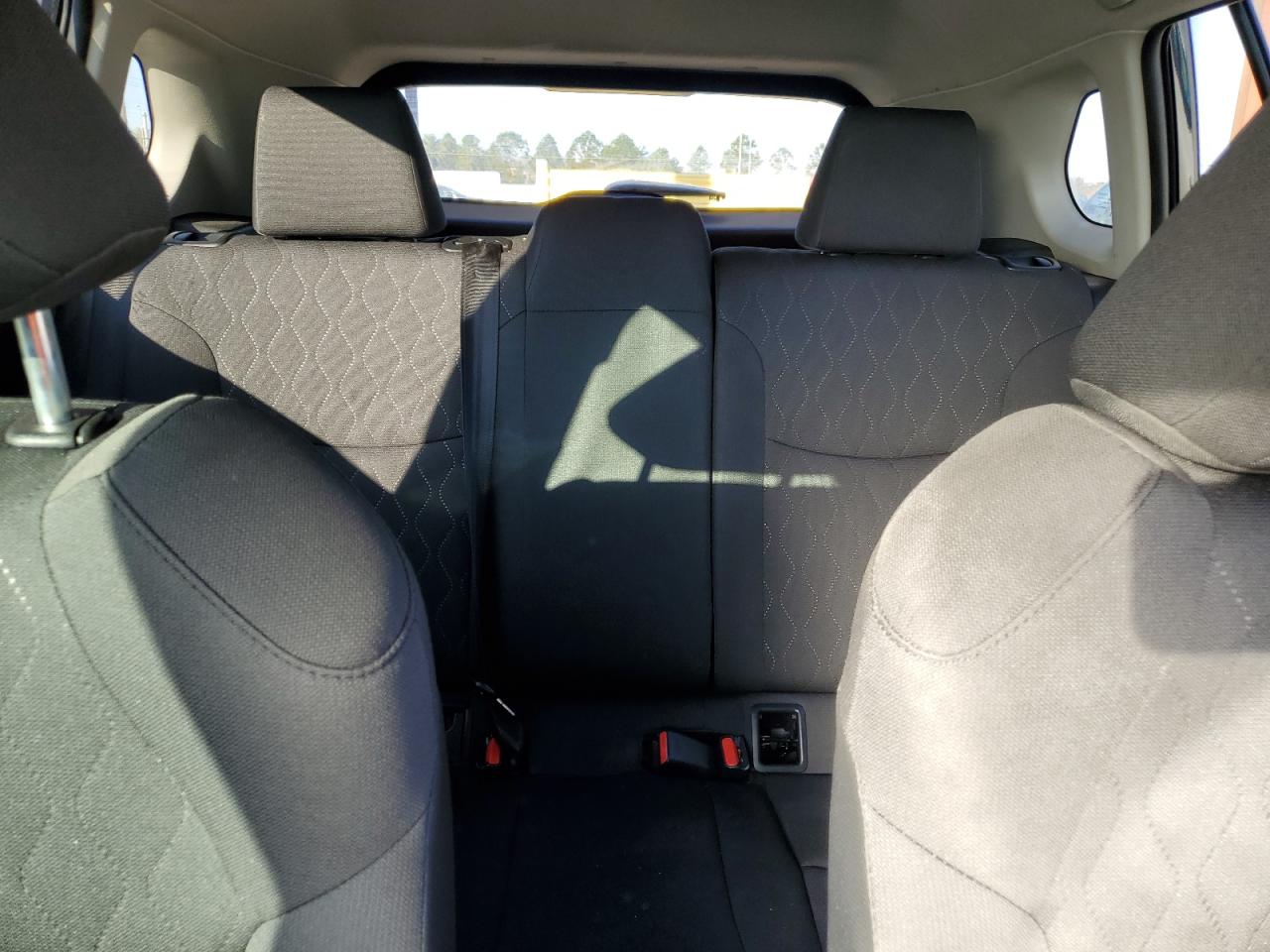 2024 Toyota Corolla Cross Le VIN: 7MUBAAAG9RV088263 Lot: 93032095