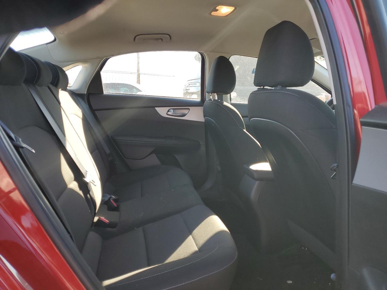 2024 Kia Forte Lx VIN: 3KPF24AD9RE712525 Lot: 92583135