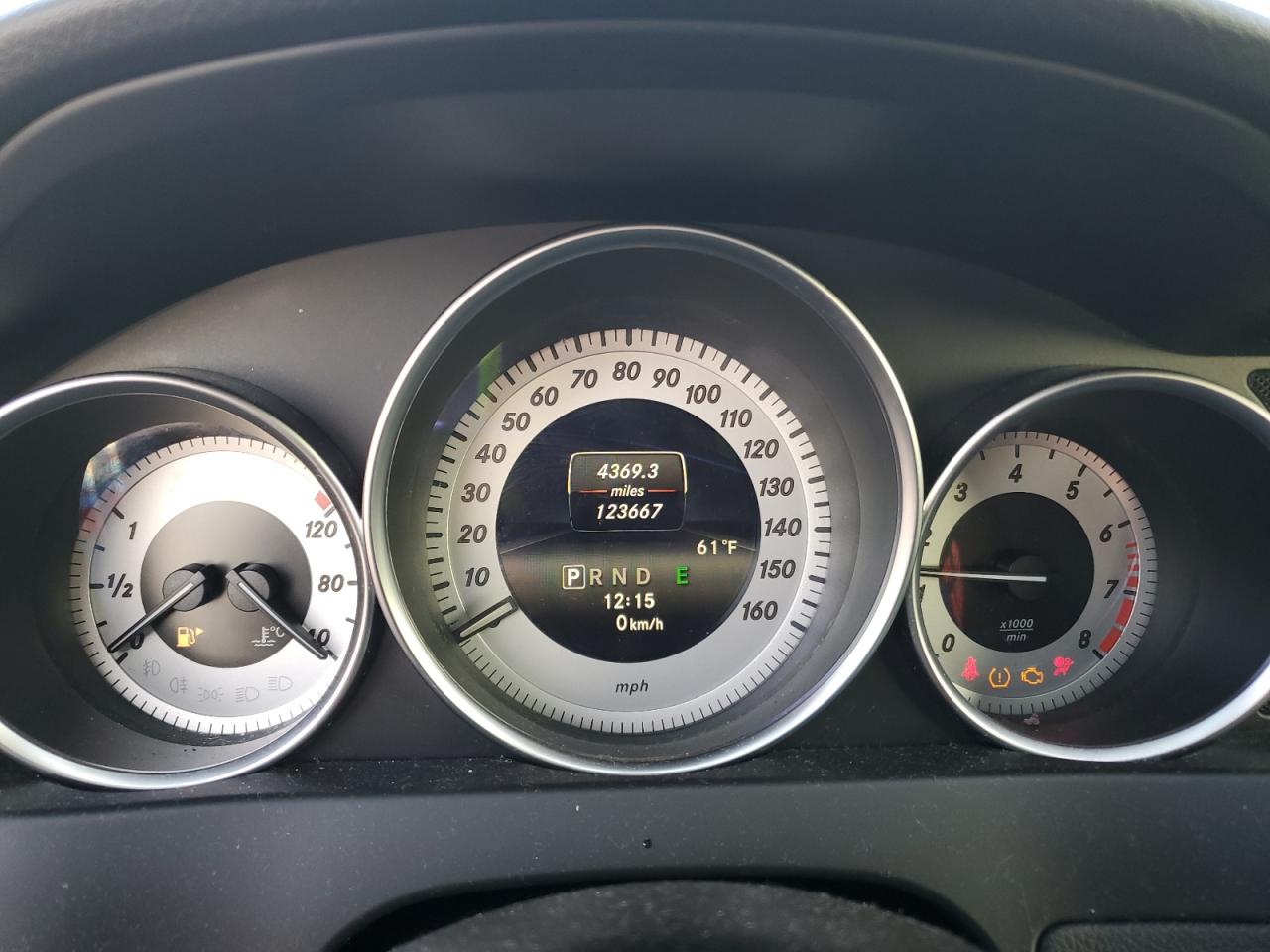 2015 Mercedes-Benz C 250 VIN: WDDGJ4HB6FG368990 Lot: 92635455