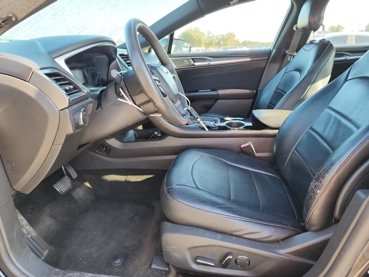 2014 Ford Fusion Se VIN: 1FA6P0H72E5357056 Lot: 93406735