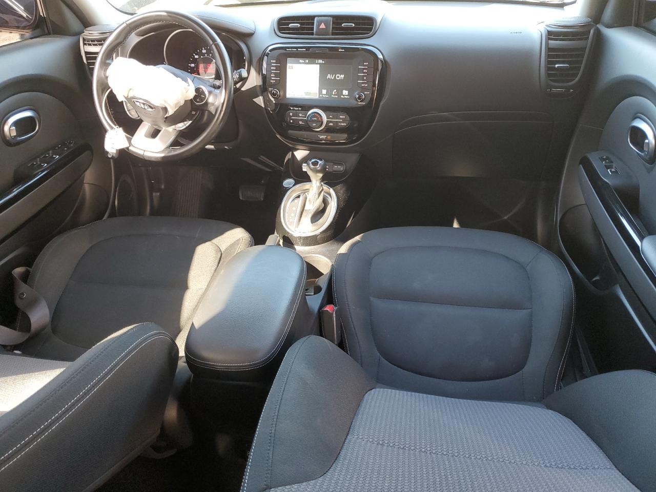 2019 Kia Soul + VIN: KNDJP3A57K7640311 Lot: 92760155