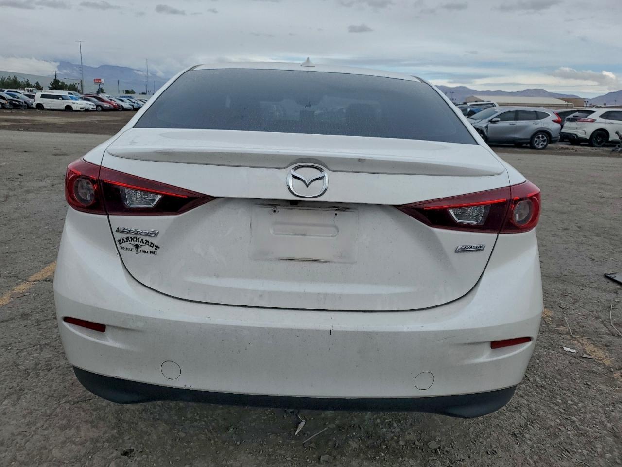 2018 Mazda 3 Touring VIN: 3MZBN1V35JM239672 Lot: 94126205