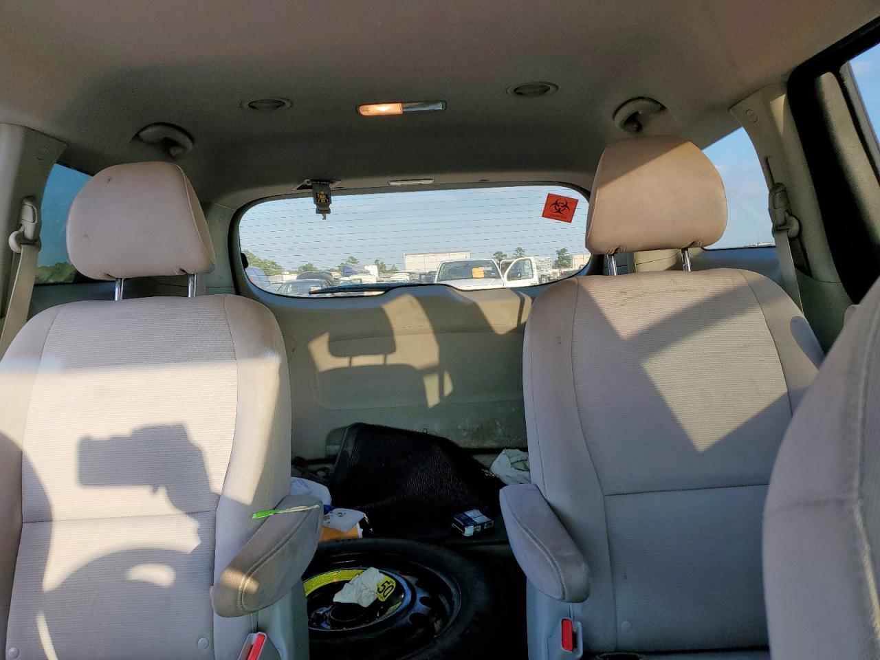 2015 Kia Sedona Lx VIN: KNDMB5C19F6063679 Lot: 93325995