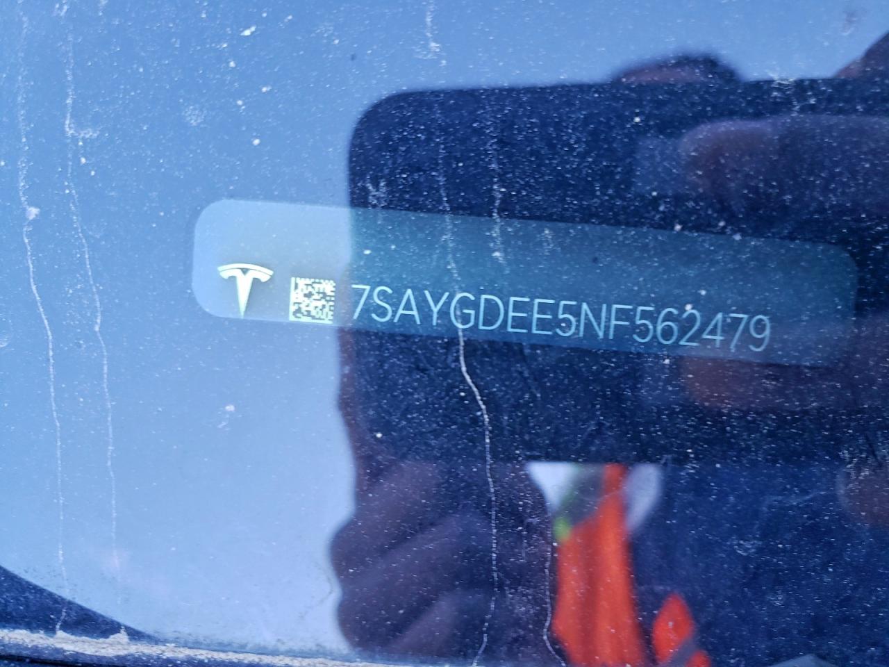 2022 Tesla Model Y VIN: 7SAYGDEE5NF562479 Lot: 93235945