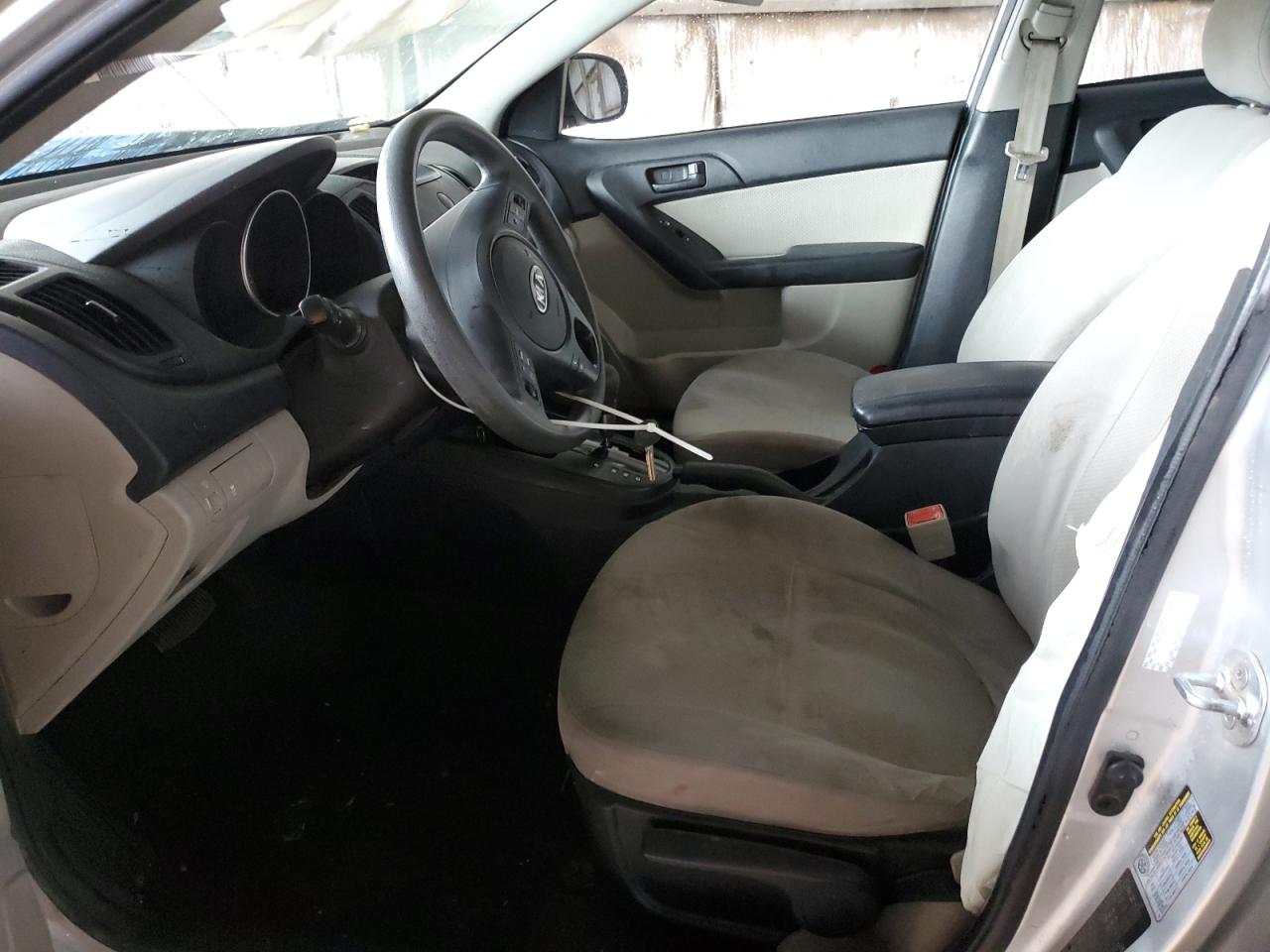 2010 Kia Forte Ex VIN: KNAFU4A23A5820628 Lot: 93330725