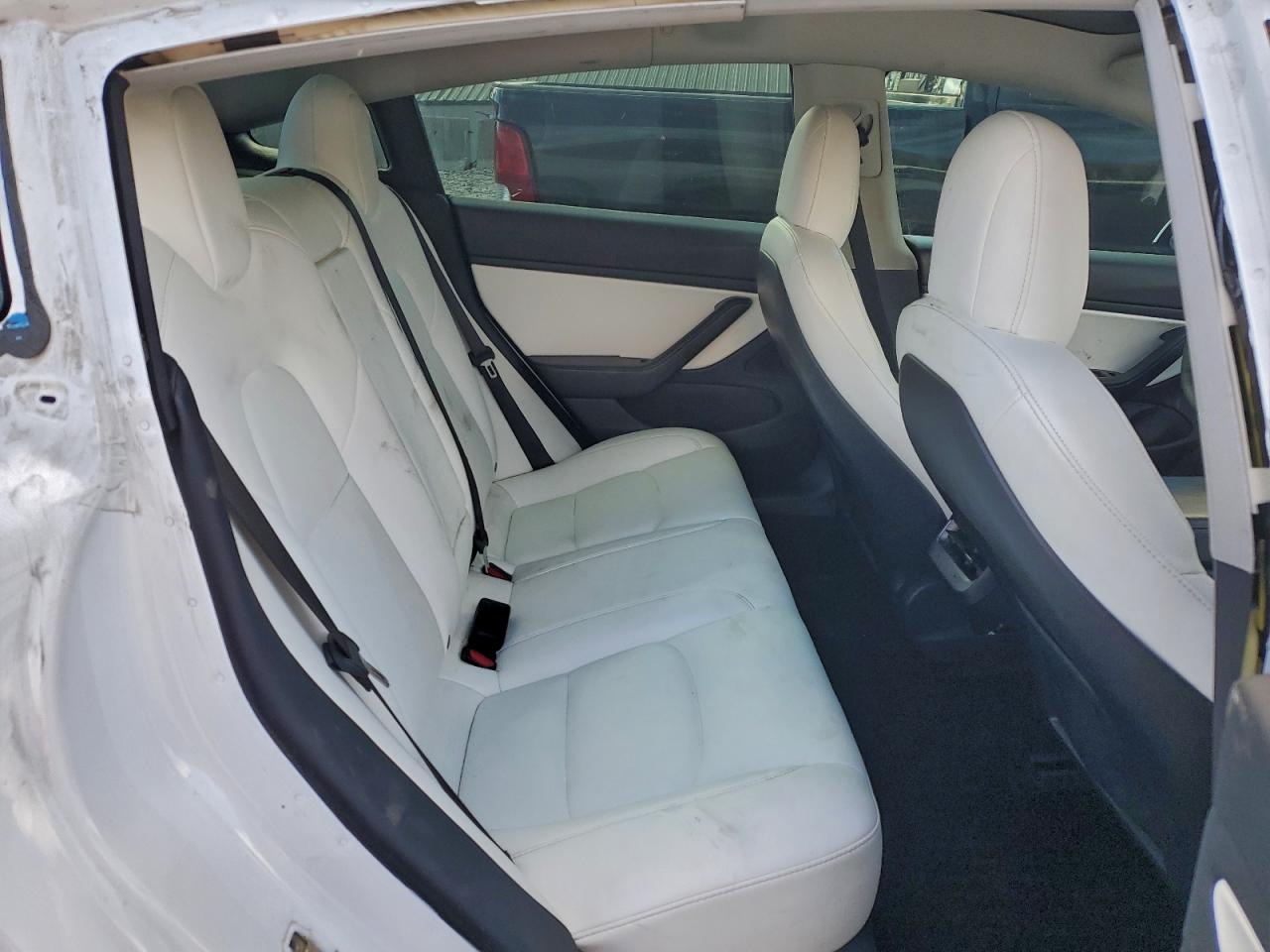 2021 Tesla Model 3 VIN: 5YJ3E1EB1MF919186 Lot: 92833165