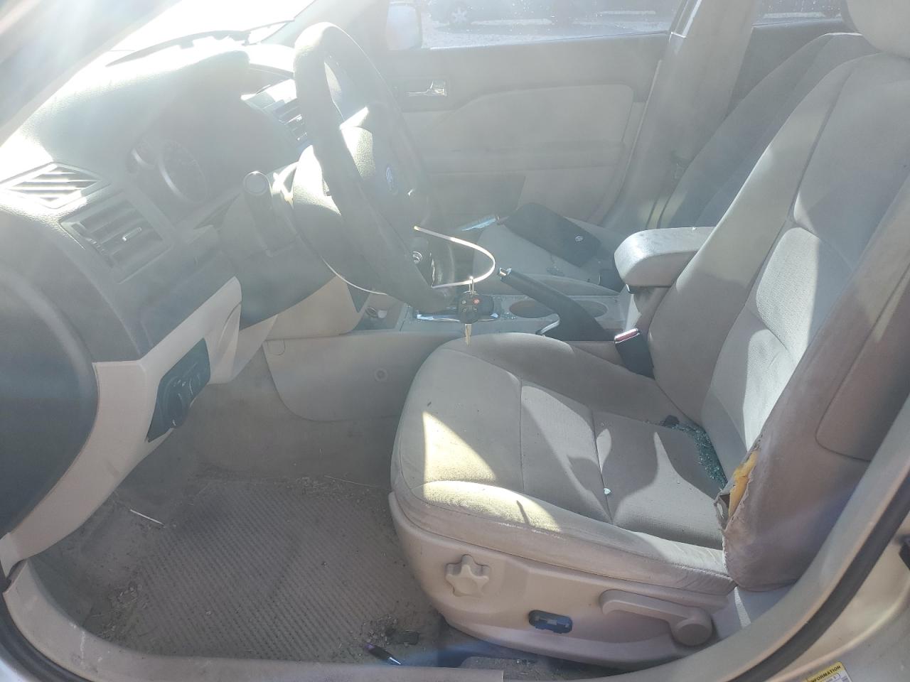 2008 Ford Fusion Se VIN: 3FAHP07ZX8R127567 Lot: 92123175