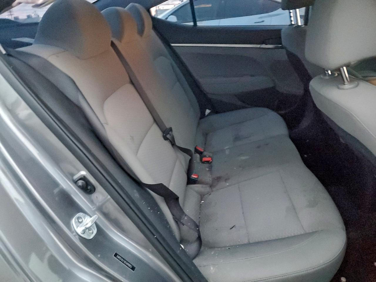 2019 Hyundai Elantra Se VIN: 5NPD74LFXKH490053 Lot: 93927575