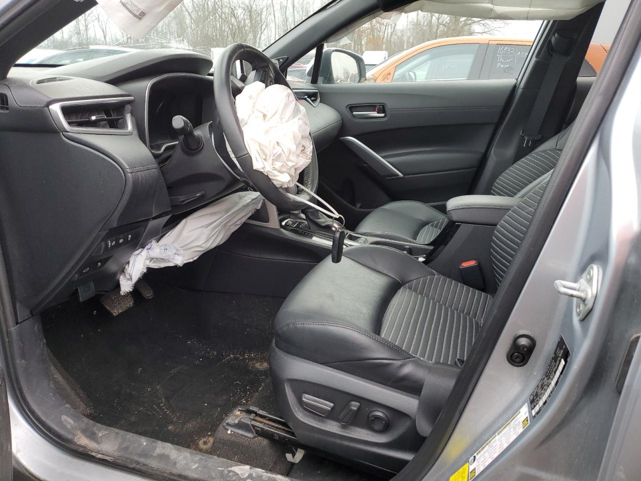 2023 Toyota Corolla Cross Le VIN: 7MUFBABG2PV002754 Lot: 92311465